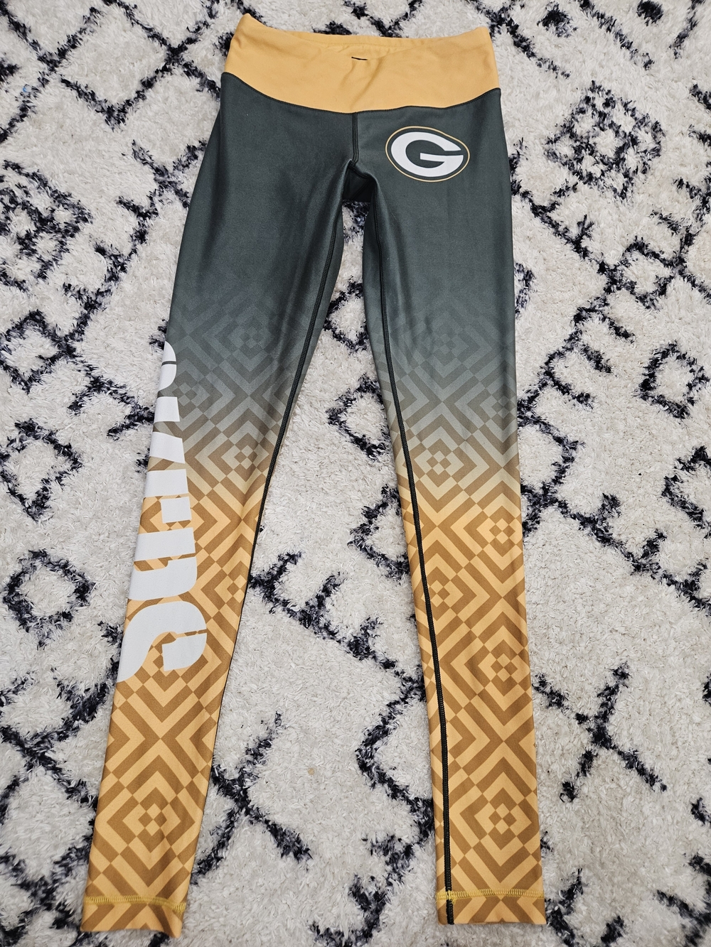 NFL Greenbay Packers Geometric Logo Leggings